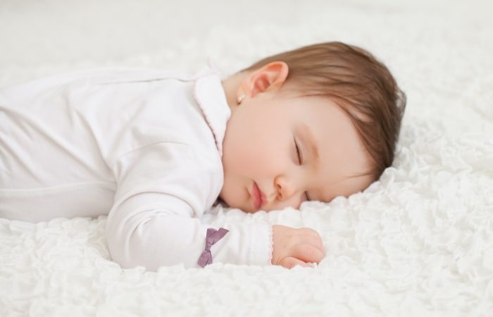 Alvás csecsemőkorban